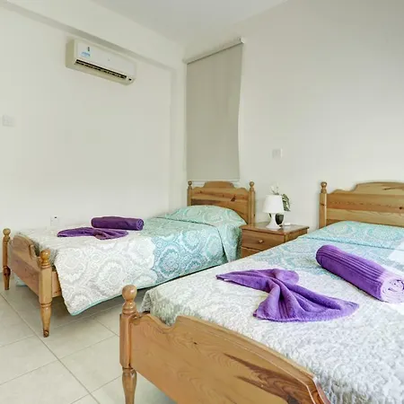 Melia * Protaras